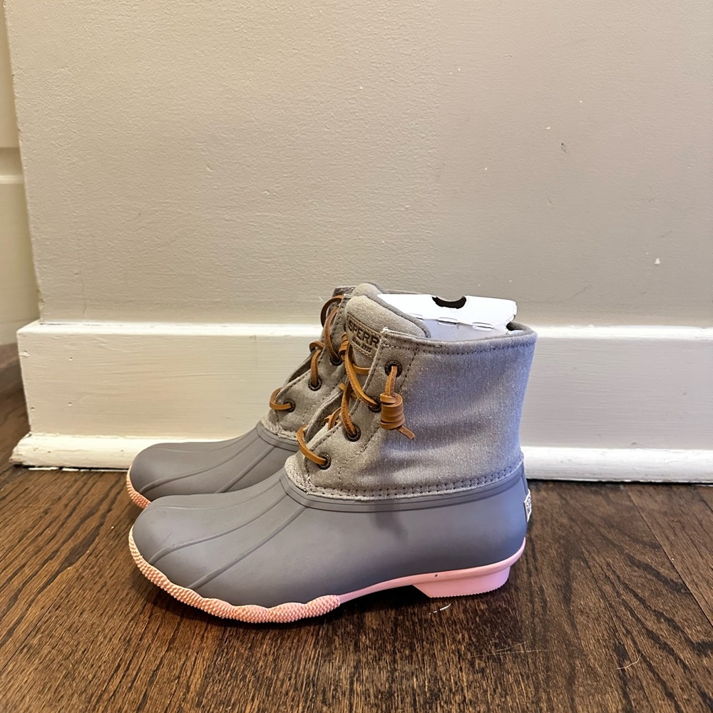 NWT! Sperry duck boots